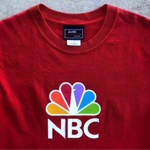 Vtg 90’s NBC Broadcasting Company Store Peacock Logo Red Tee - Size Small